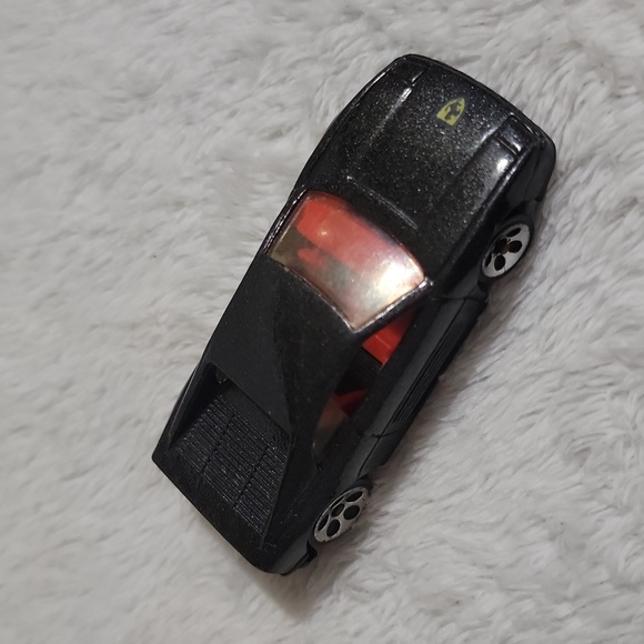 Vintage Ferrari 348 Hot Wheels car 1990 - Picture 5 of 6
